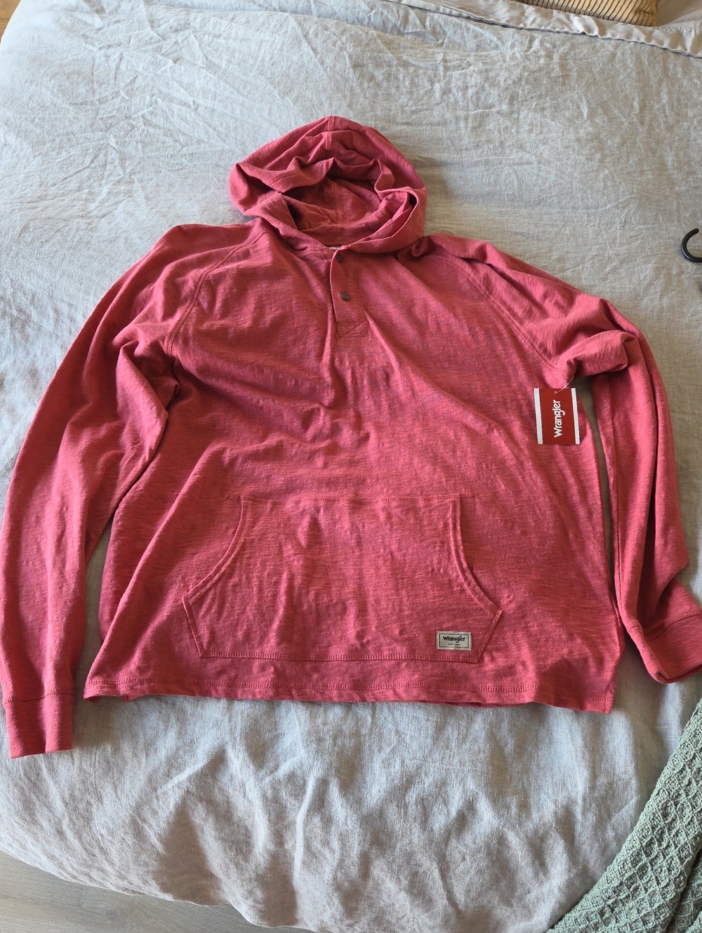 Wrangler Men's Heathered Red Hooded Pullover